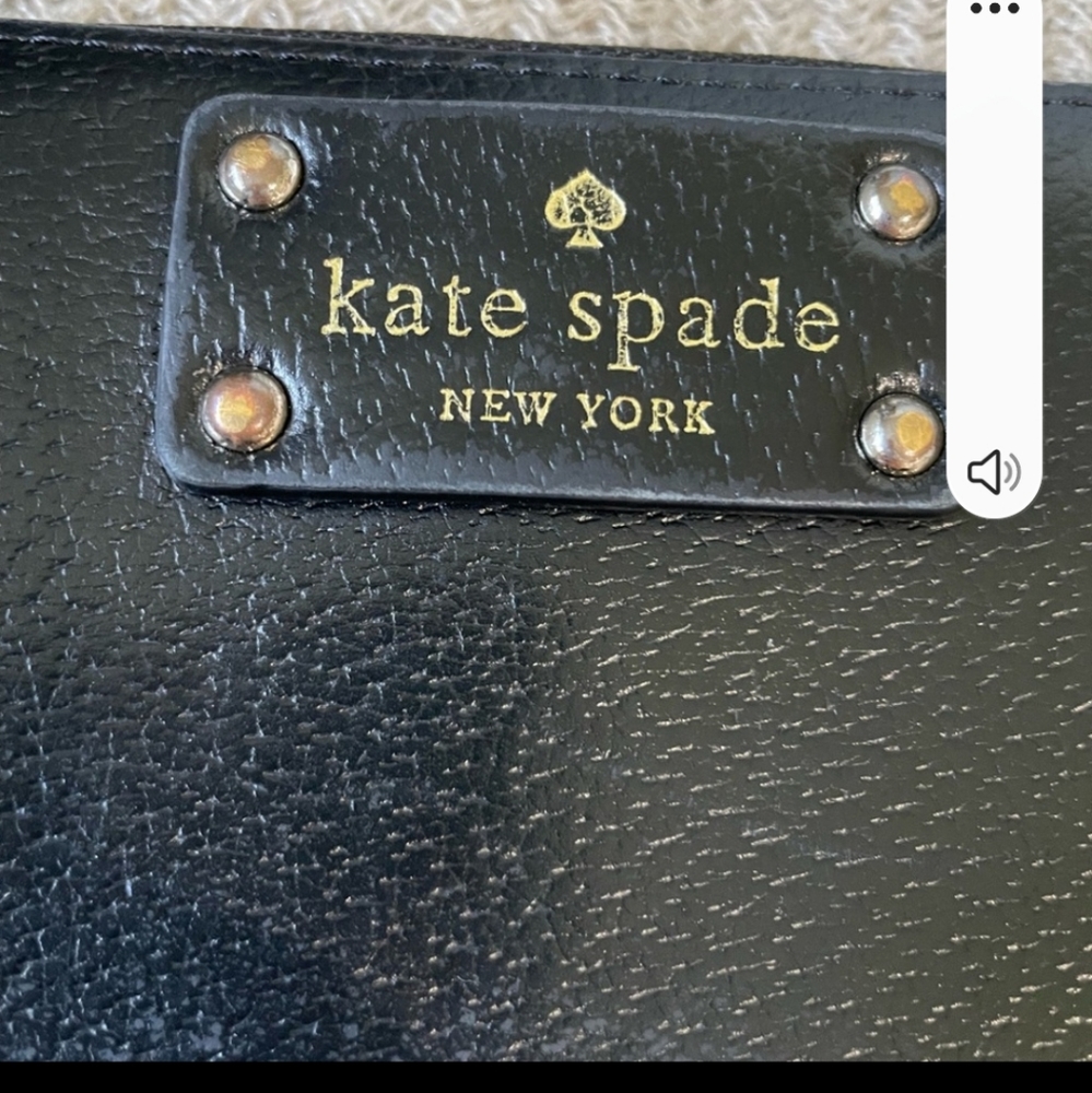 Kate spade accordion zip up wallet logo wallet